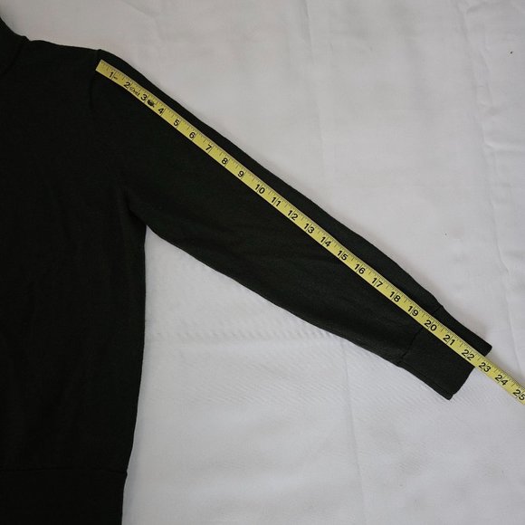 J. Crew Gray 100% Merino Wool Quarter Zip Long Sleeve Pullover Sweater Sz Large - Picture 8 of 12